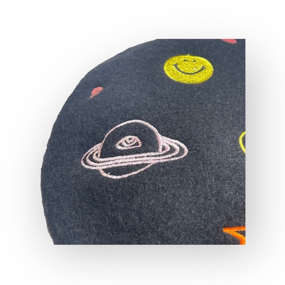 Rare: new Valfré ☻ Saturn Embroidered Wool Beret ☻ Black ☻ 1SFA Limited Edition - Picture 9 of 16